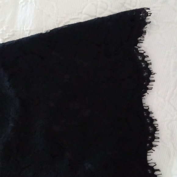 J. CREW Lace Racer Back Top with Scalloped Hemline - Picture 5 of 5